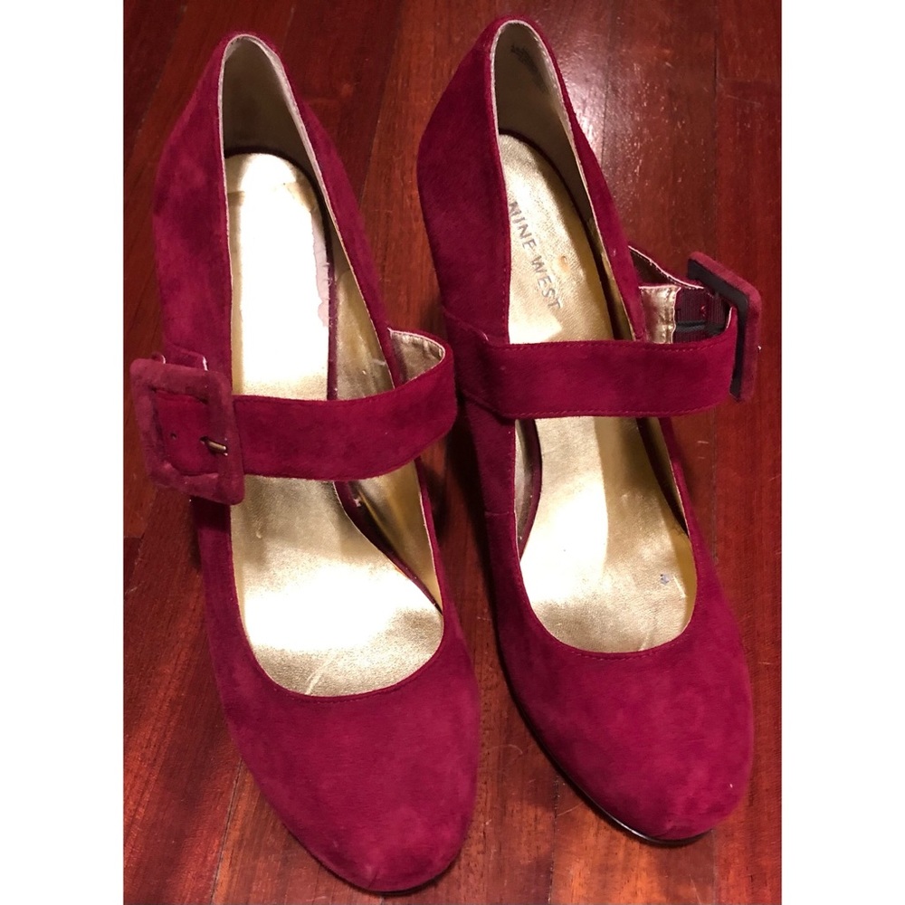 Nine West Suede Mary Jane jump.